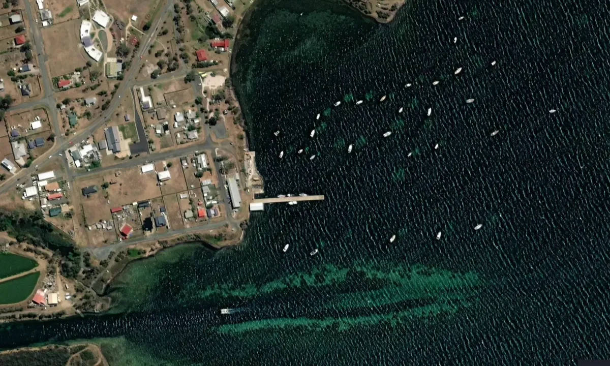Flyfoto av Dunalley Wharf