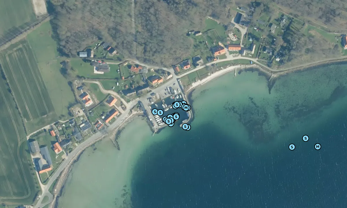 Flyfoto av Dyreborg Havn
