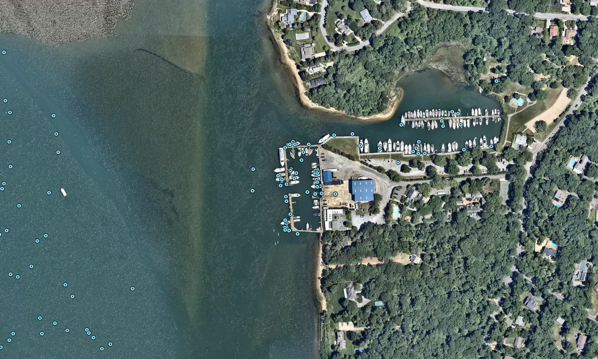 Flyfoto av East Hampton Point Marina