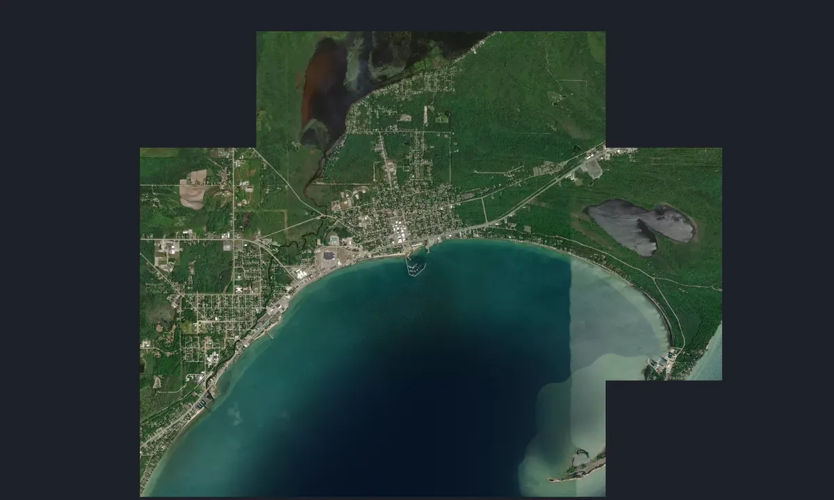 Flyfoto av East Tawas State Dock