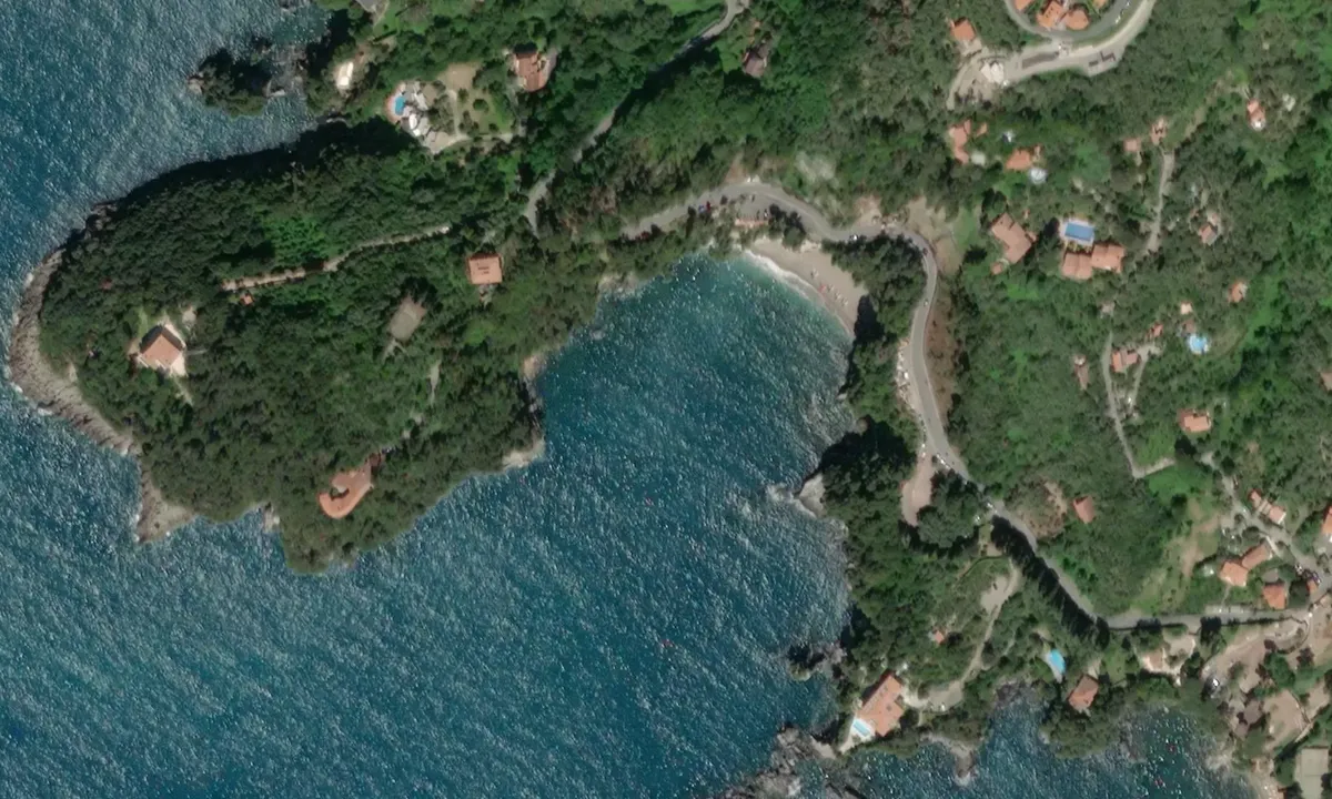 Flyfoto av Eco del Mare