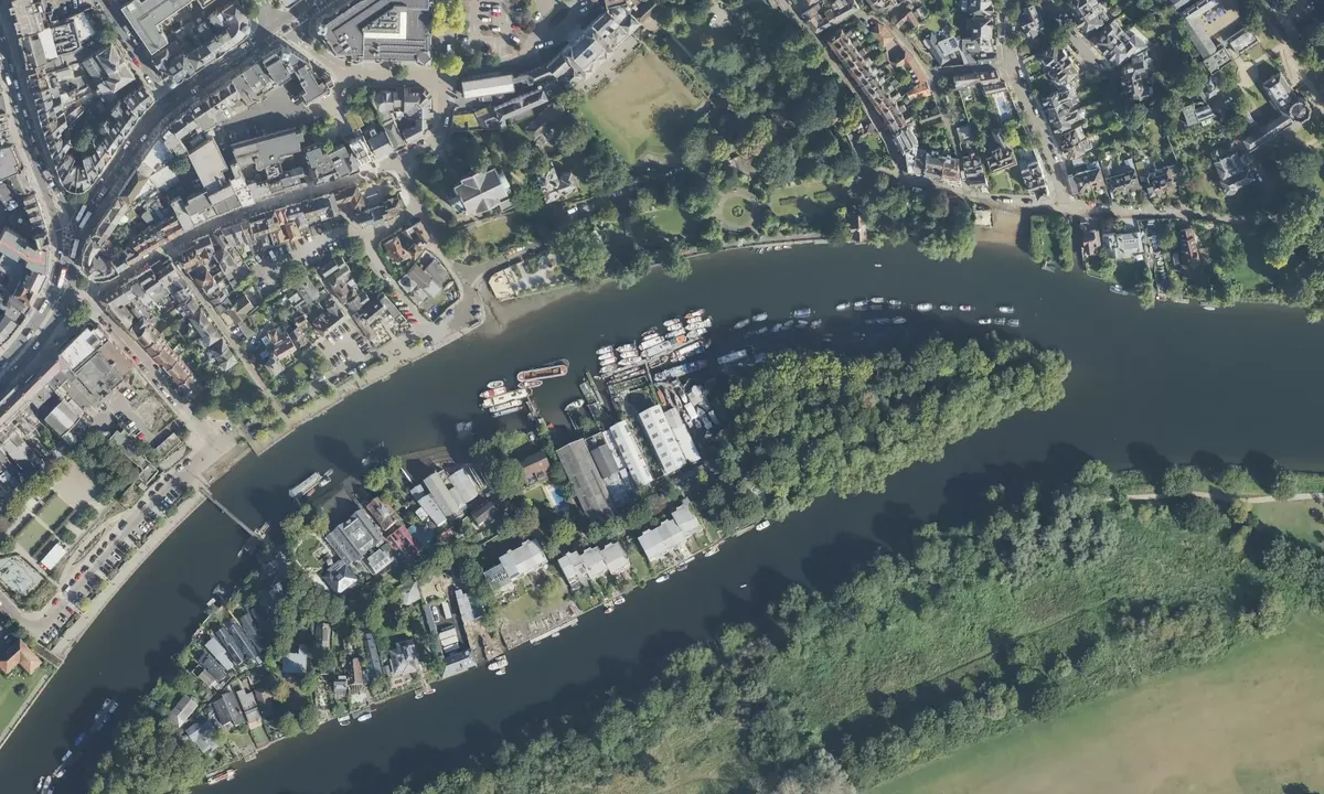 Satelite image of Eel Pie Boatyard
