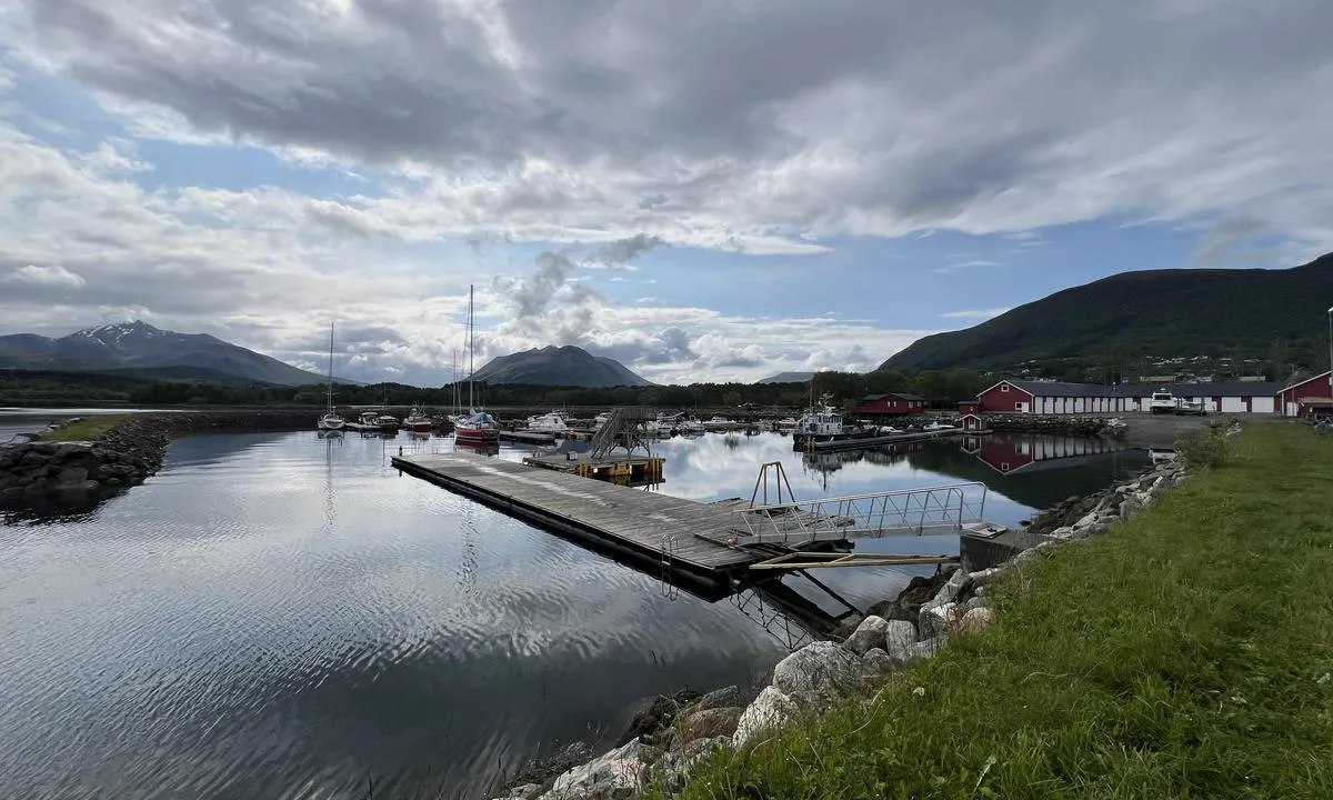 Eide Båthavn