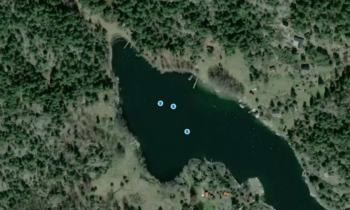 Satelite image of Eknö