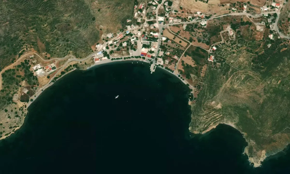 Flyfoto av Emborios