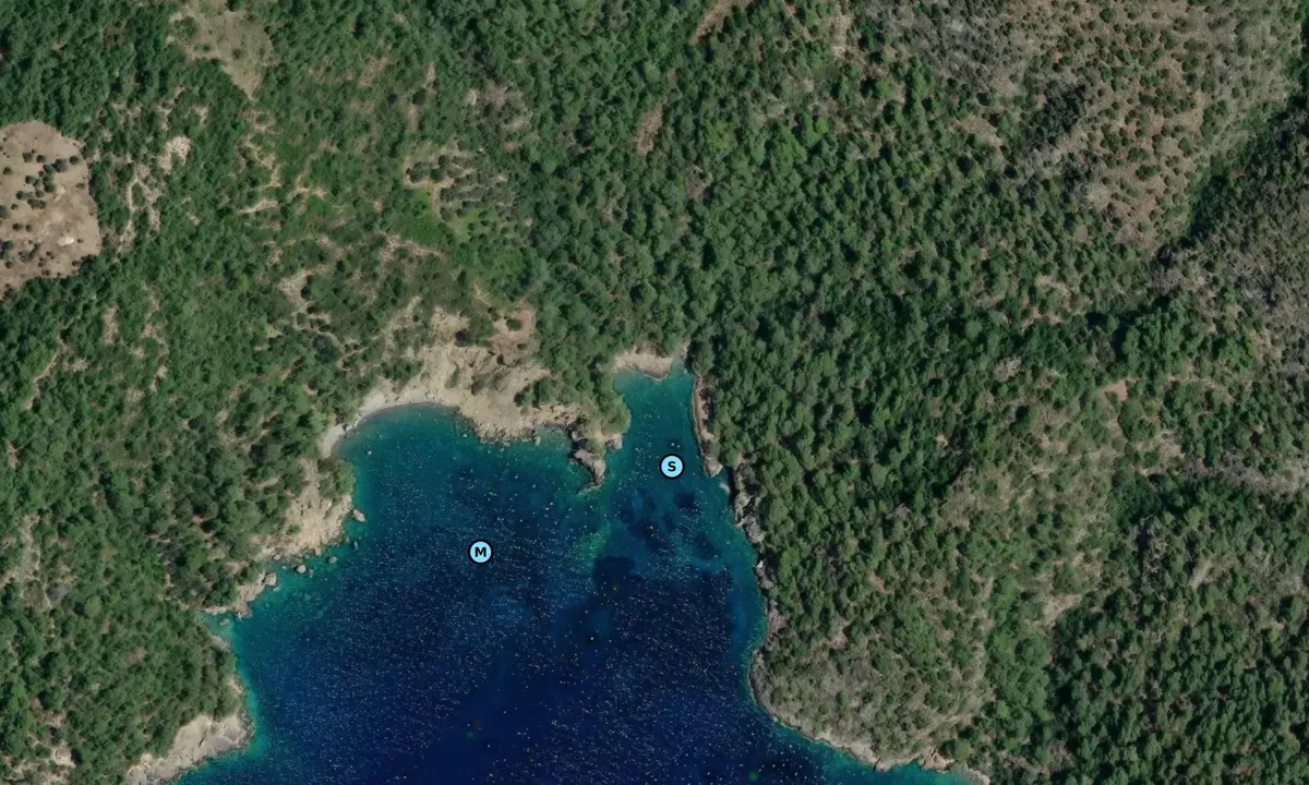 Satelite image of EmeL SayıN Koyu(inbükü)