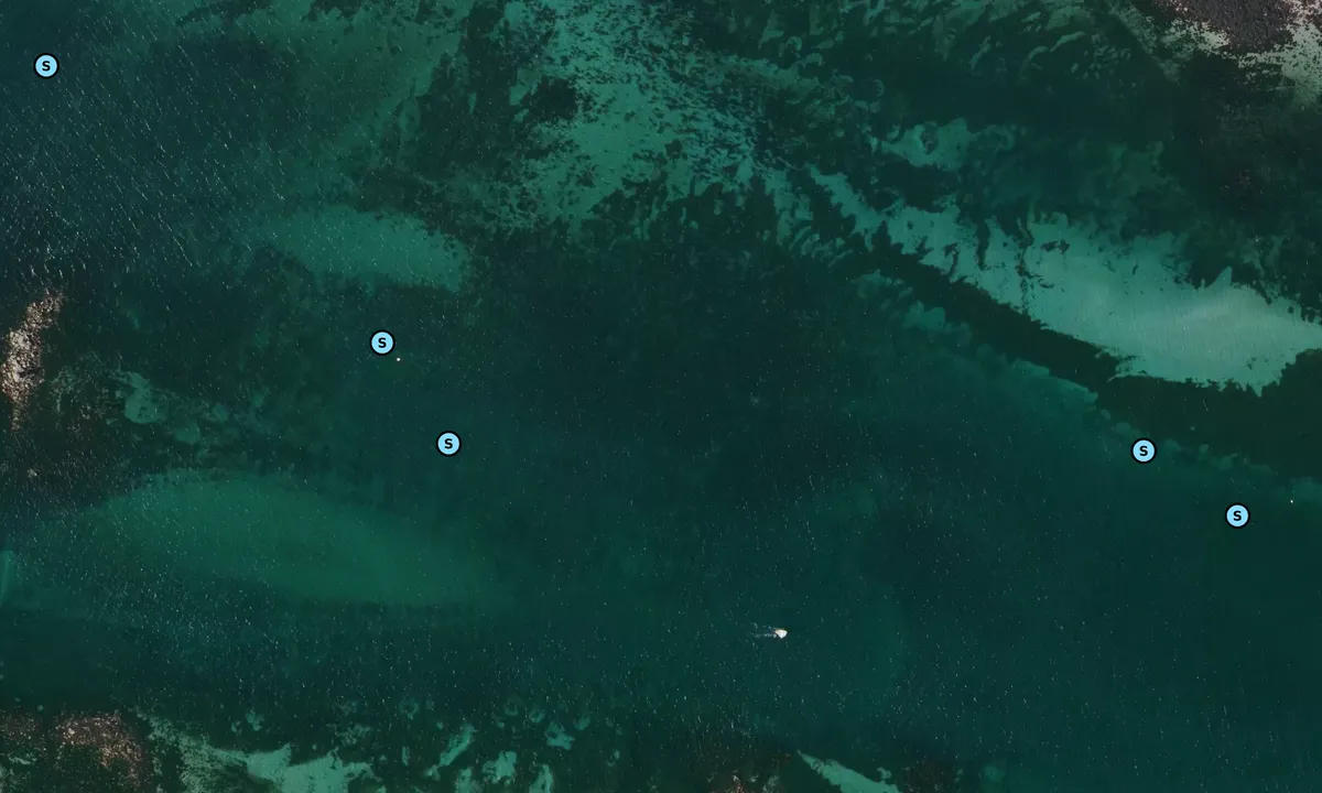 Satelite image of Énez Pigued