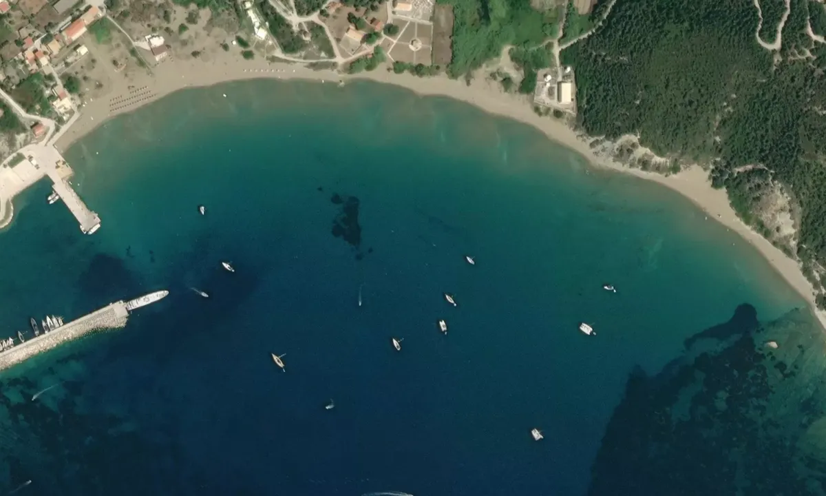 Flyfoto av Erikoussa