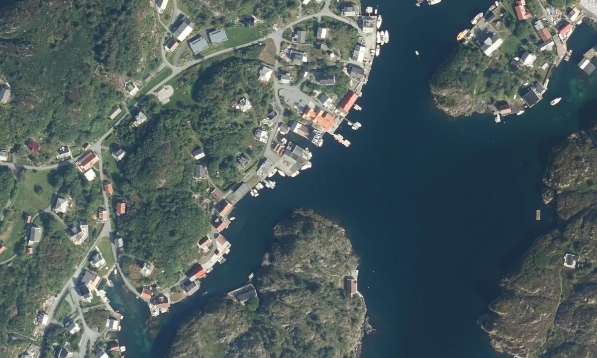 Flyfoto av Espevær Gjestehavn