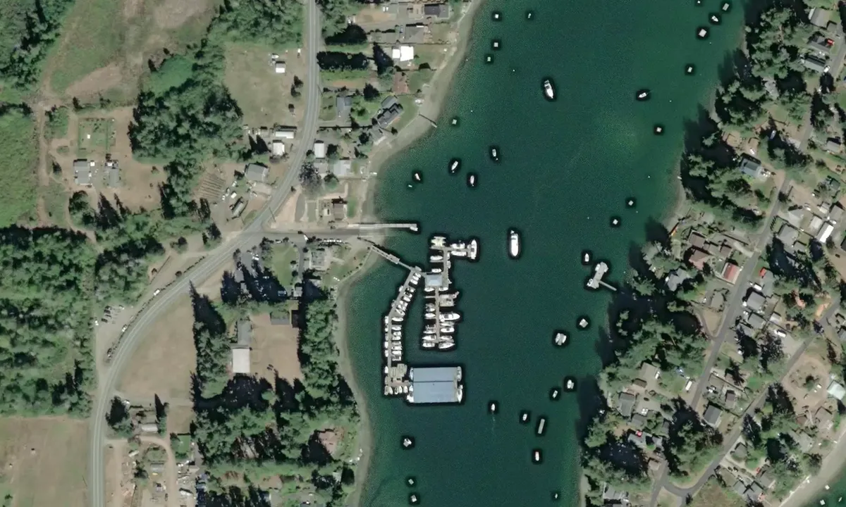 Flyfoto av Fair Harbor Marina