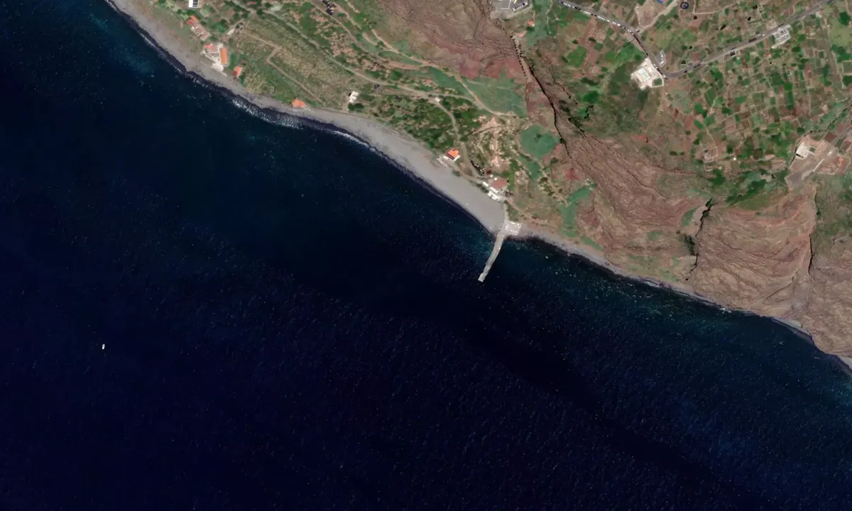 Flyfoto av Fajã dos Padres