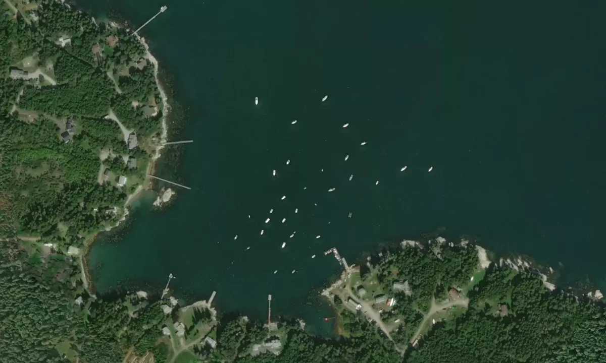 Flyfoto av False Whitehead Harbor
