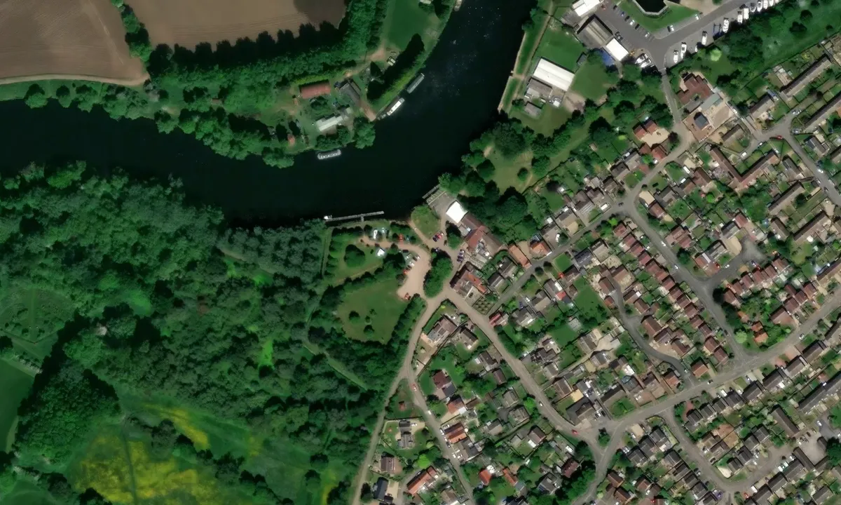 Satelite image of Farndon Marina