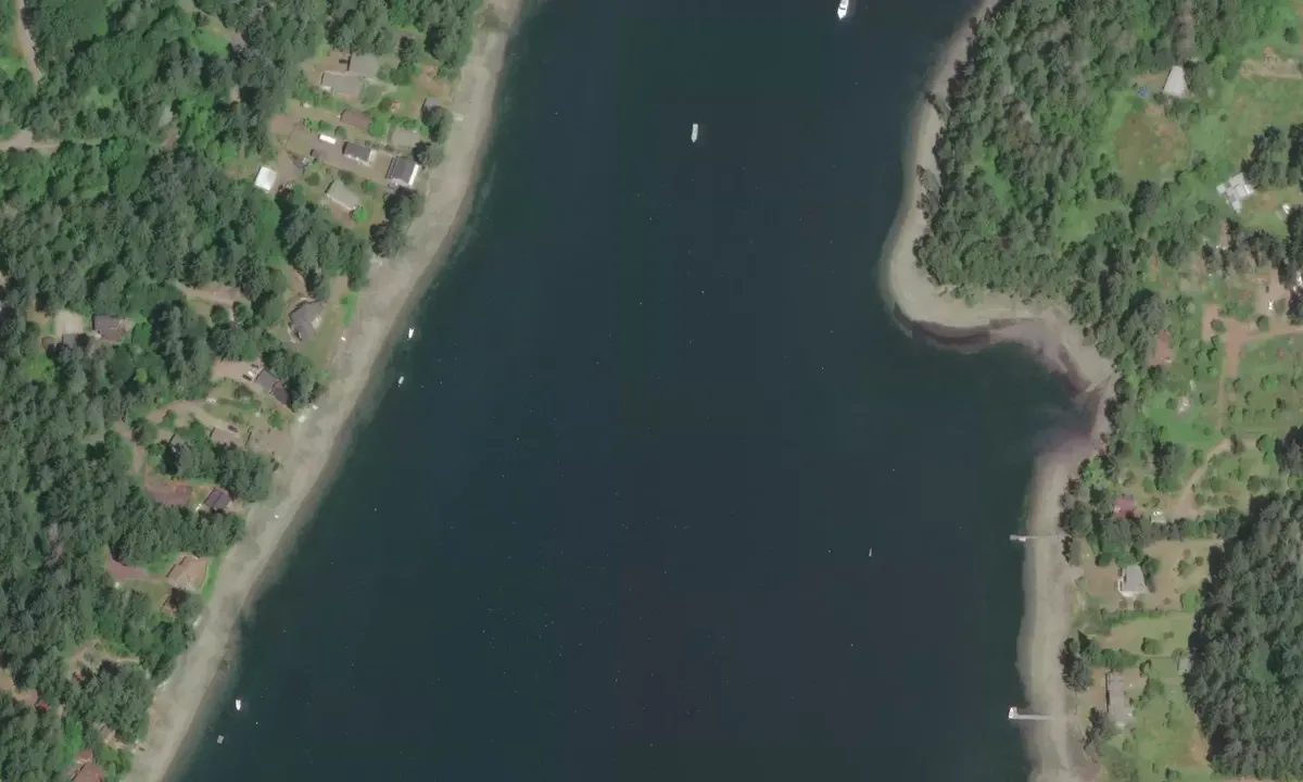Flyfoto av Filucy Bay North