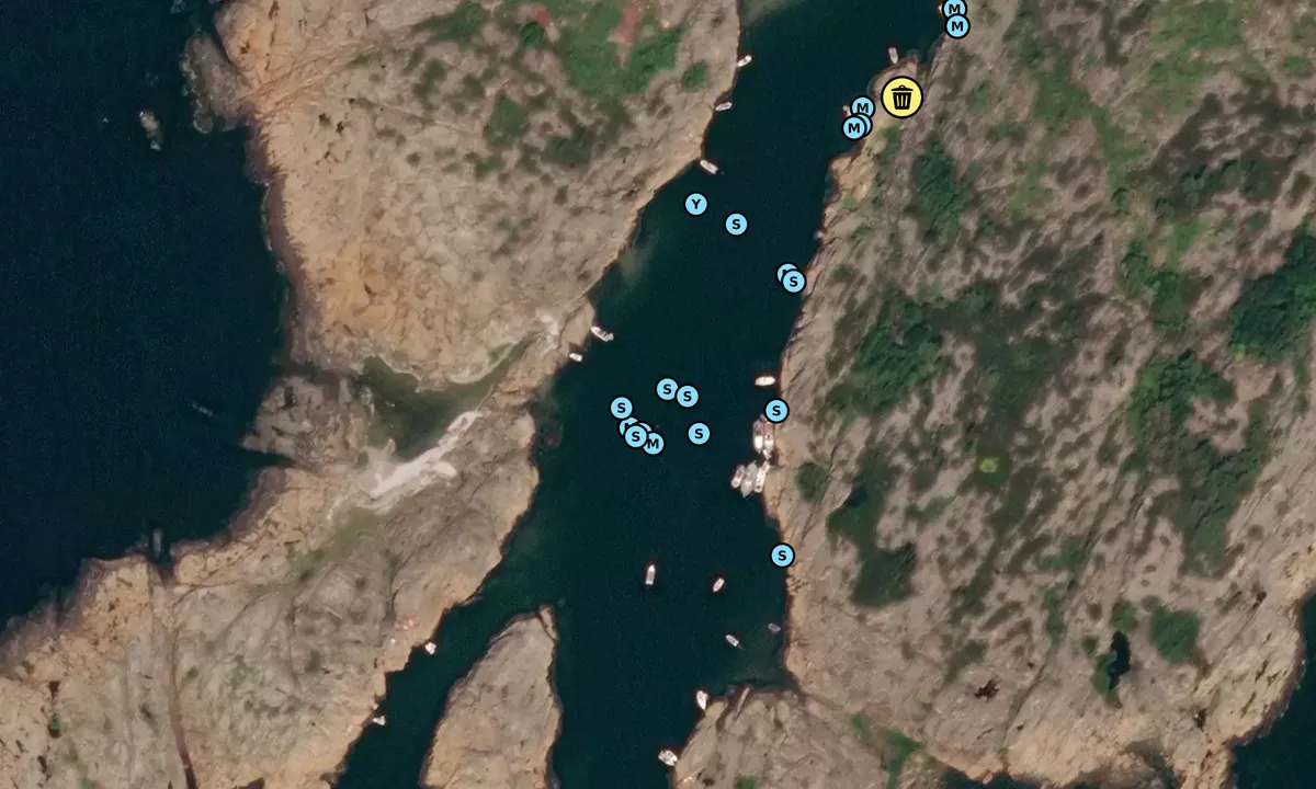 Satelite image of Flatskjær