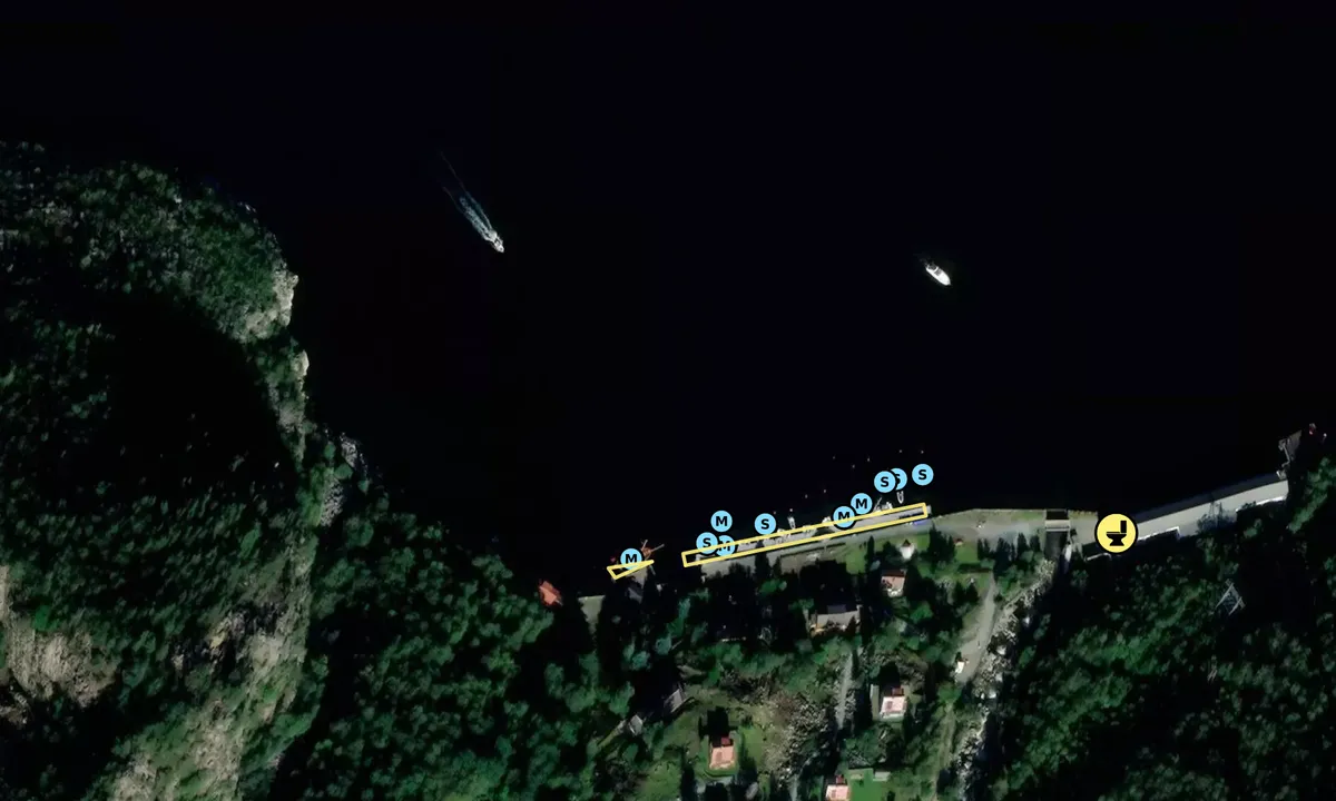 Satelite image of Flørli