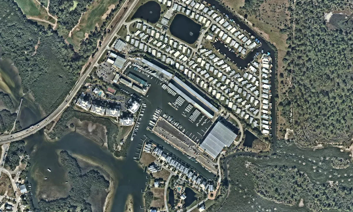 Flyfoto av Gasparilla Marina