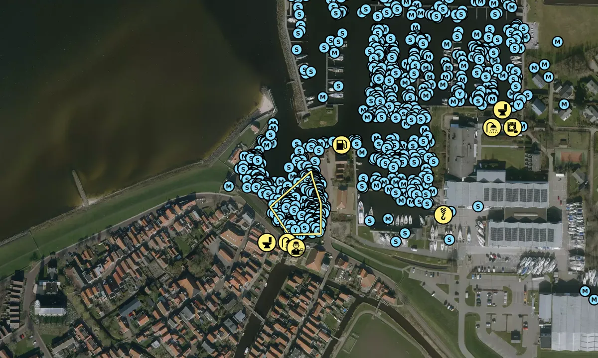 Satelite image of Gemeentehaven Hindeloopen (Hylper Haven)
