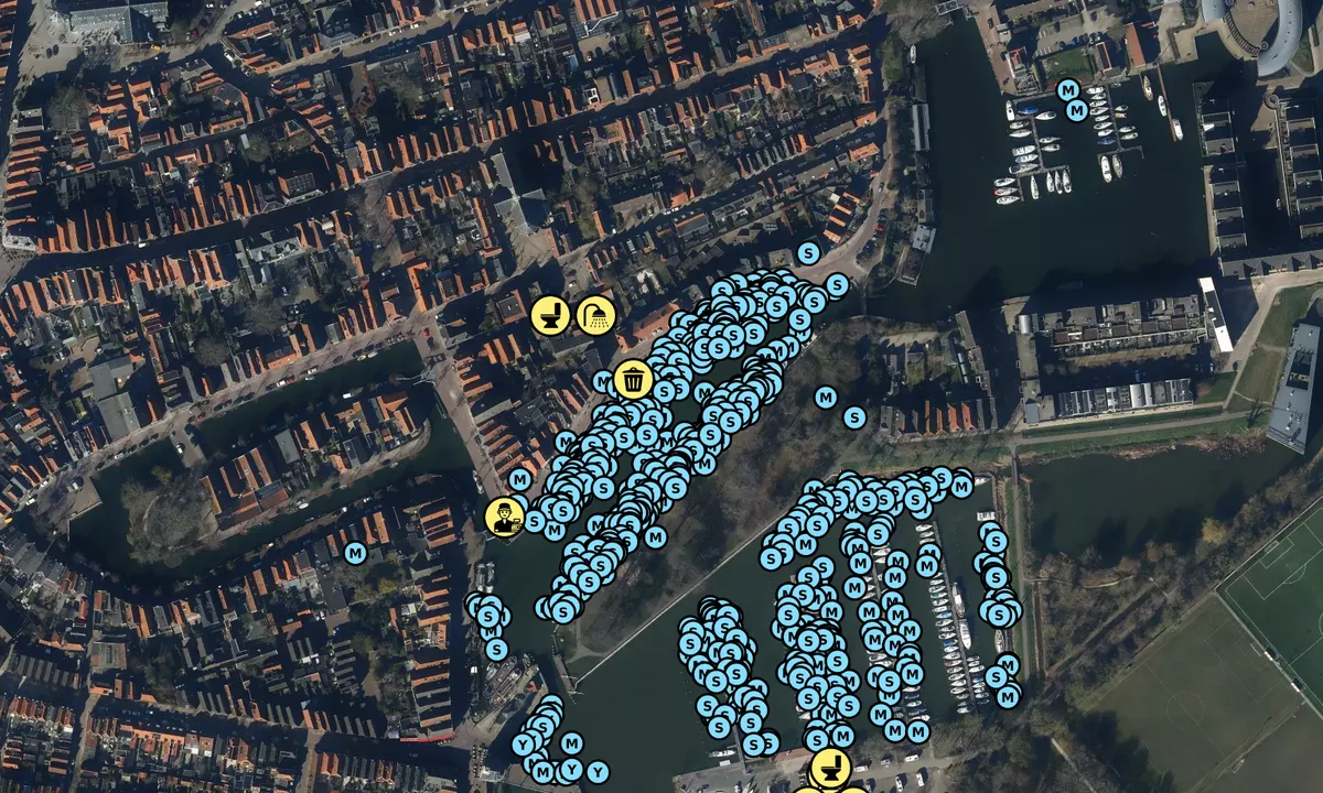 Satelite image of Gemeentehaven Hoorn, Binnenhaven