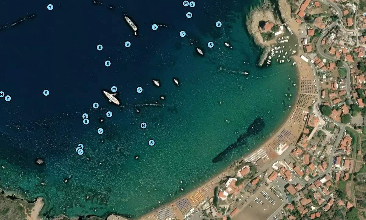 Satelite image of Giglio Campese 1