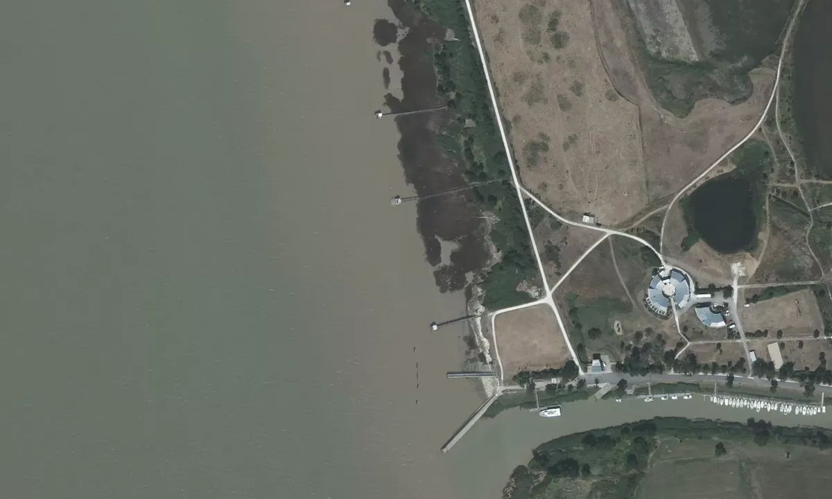 Satelite image of Gironde vitrezay