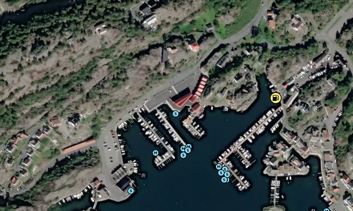 Satelite image of Gjeving gjestehavn