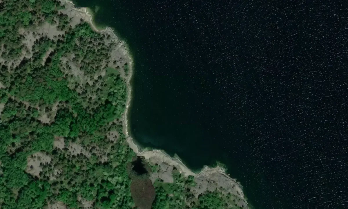 Satelite image of Gloskär