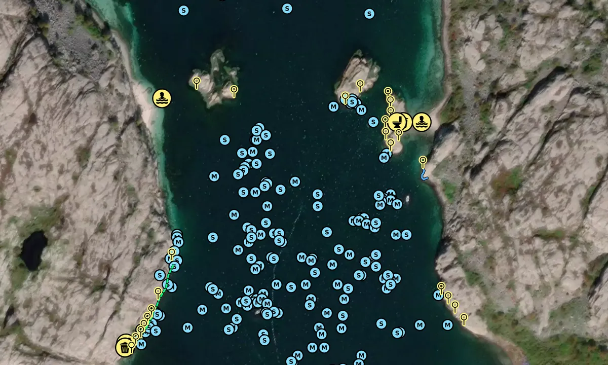 Satelite image of Gluppö