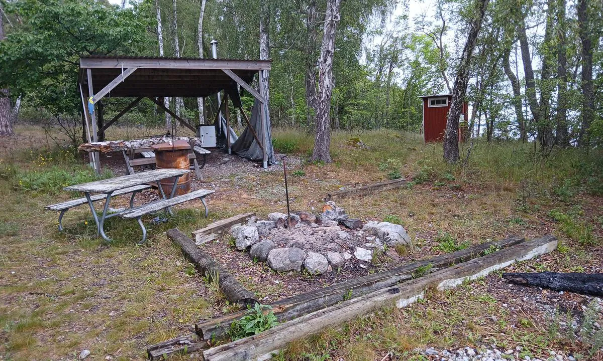 Götön