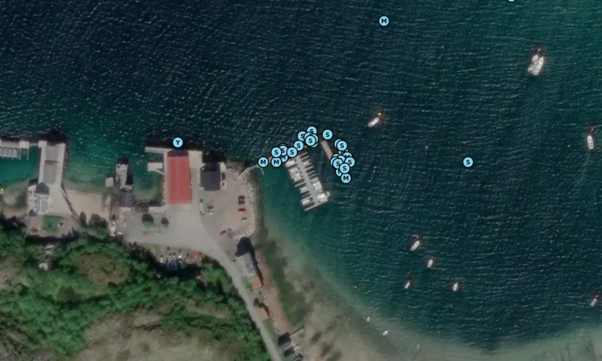 Satelite image of Grøtøy
