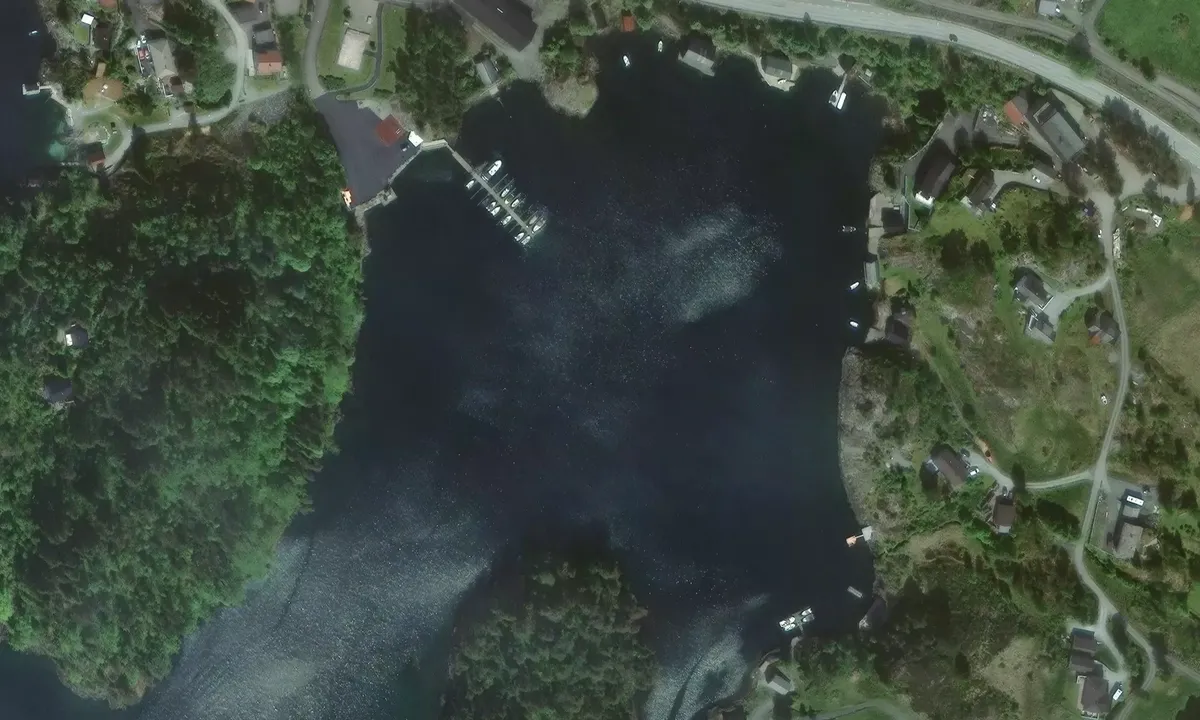 Satelite image of Grunnavågen