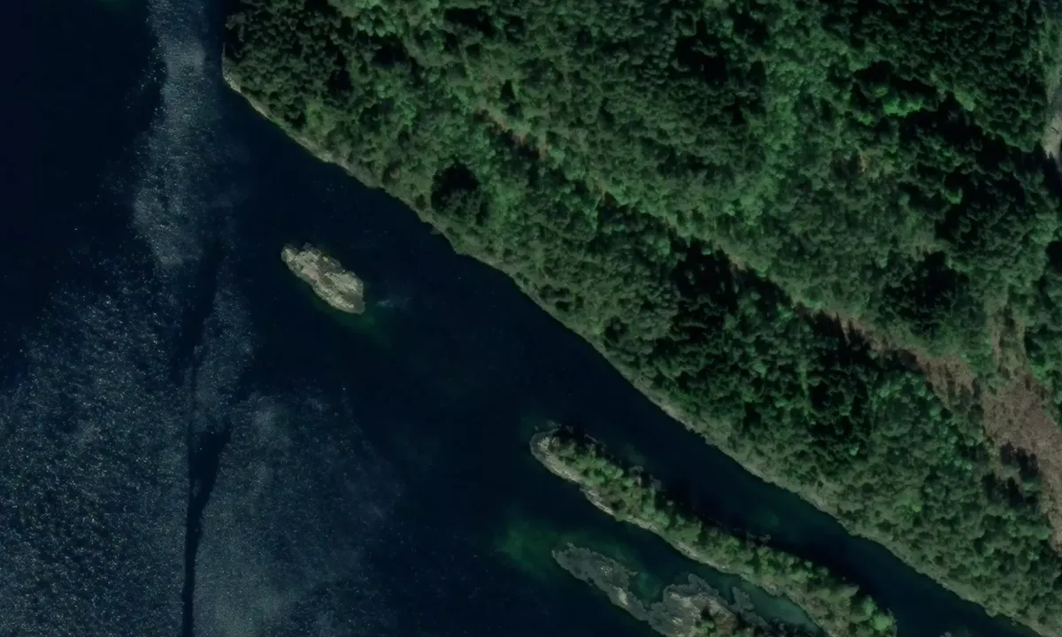 Satelite image of Grunnesundet