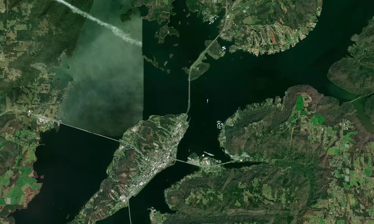 Flyfoto av Guntersville (free dock)