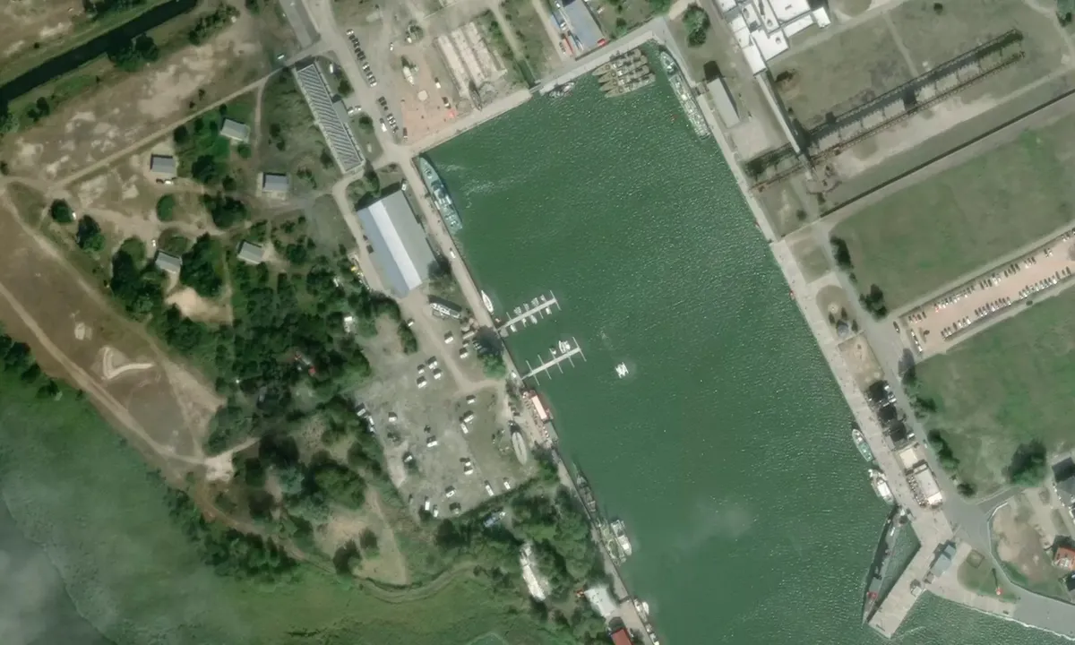 Flyfoto av Hafen Peenemunde