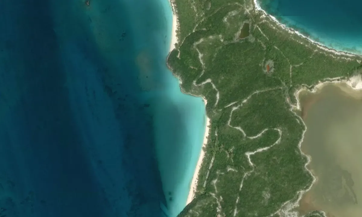 Flyfoto av Halls Pond Cay NW