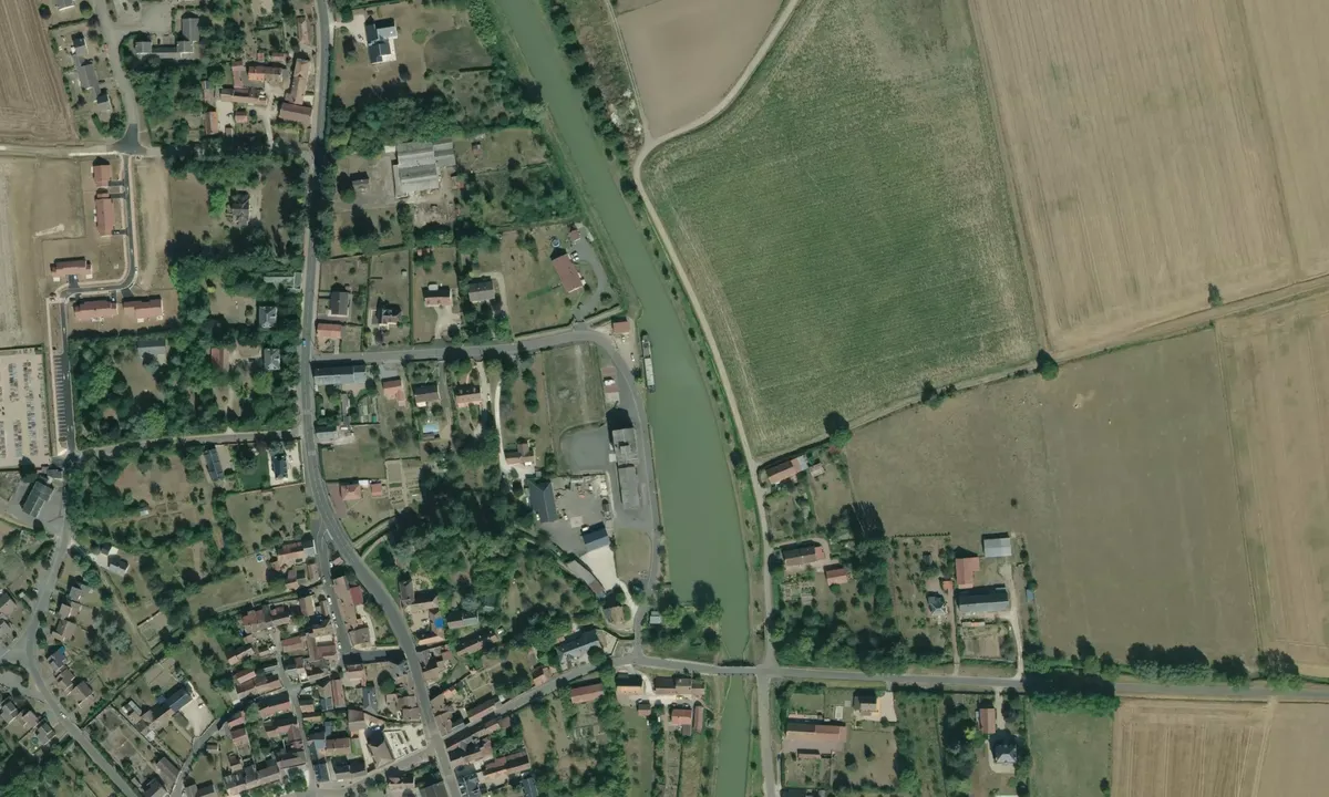 Flyfoto av Halte De Lere