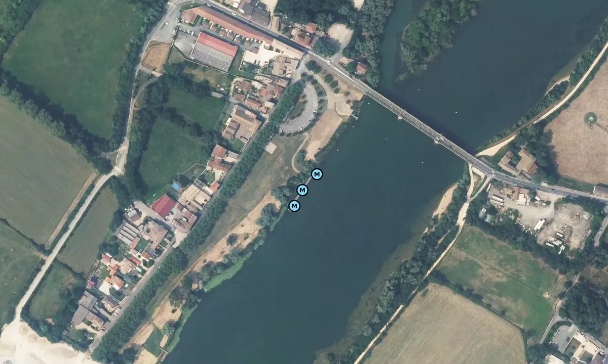 Satelite image of Halte fluviale de Belleville