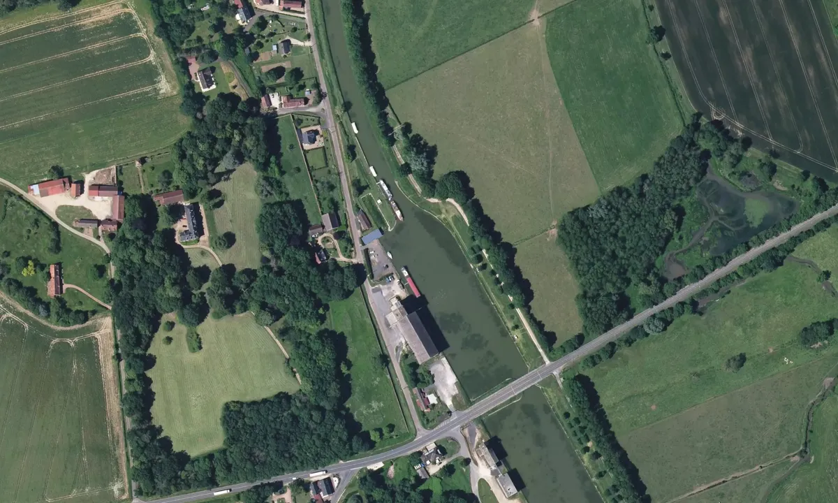 Flyfoto av Halte La Chapelle