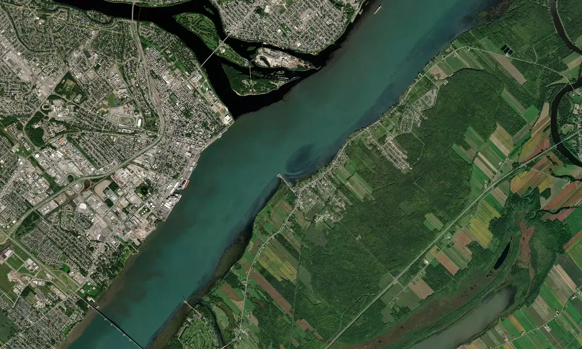 Flyfoto av Halte Nautique Saint-Angele-de-Laval