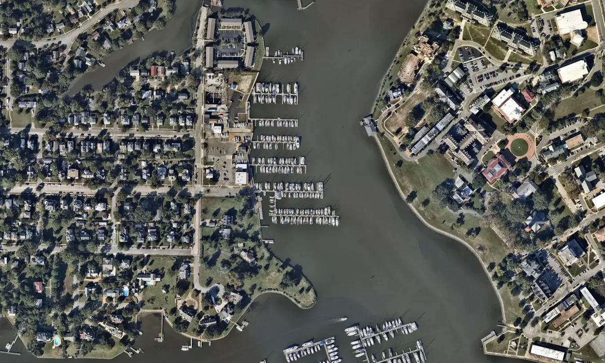 Flyfoto av Hampton Yacht Club - Virginia