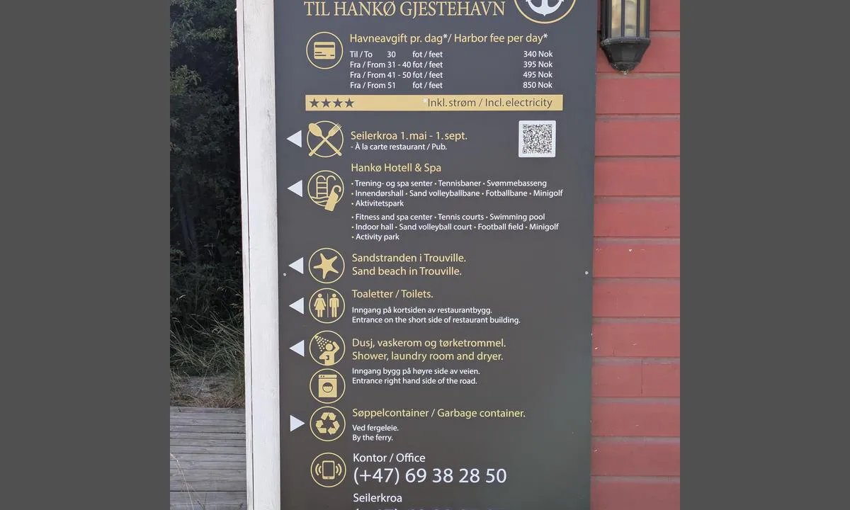 Hankø Gjestehavn: {"base": "no", "no": "Priser gjestehavna p\u00e5 \u00f8ya sommeren 2026", "se": "Priser g\u00e4sthamnen p\u00e5 \u00f6n sommaren 2026", "en": "Prices for the guest harbor on the island summer 2026", "da": "Priser g\u00e6stehavnen p\u00e5 \u00f8en sommeren 2026", "fr": "Tarifs du port de plaisance sur l'\u00eele \u00e9t\u00e9 2026", "de": "Preise f\u00fcr den G\u00e4stehafen auf der Insel Sommer 2026", "es": "Precios del puerto para visitantes en la isla verano de 2026", "it": "Tariffe per il porto turistico sull'isola nell'estate del 2026", "pt": "Pre\u00e7os do porto para visitantes na ilha no ver\u00e3o de 2026", "nl": "Prijzen voor de gastenhaven op het eiland zomer 2026", "pl": "Ceny w przystani go\u015bcinnej na wyspie latem 2026 roku", "uk": "\u0426\u0456\u043d\u0438 \u0433\u043e\u0441\u0442\u044c\u043e\u0432\u043e\u0457 \u0433\u0430\u0432\u0430\u043d\u0456 \u043d\u0430 \u043e\u0441\u0442\u0440\u043e\u0432\u0456 \u0432\u043b\u0456\u0442\u043a\u0443 2026", "ro": "Tarife pentru portul de pe insul\u0103 vara 2026", "tr": "2026 yaz\u0131 i\u00e7in adadaki misafir liman\u0131n\u0131n fiyatlar\u0131", "el": "\u03a4\u03b9\u03bc\u03ad\u03c2 \u03b3\u03b9\u03b1 \u03c4\u03bf\u03bd \u03c7\u03ce\u03c1\u03bf \u03b5\u03c0\u03b9\u03c3\u03ba\u03b5\u03c0\u03c4\u03ce\u03bd \u03c3\u03c4\u03bf \u03bd\u03b7\u03c3\u03af \u03c4\u03bf \u03ba\u03b1\u03bb\u03bf\u03ba\u03b1\u03af\u03c1\u03b9 \u03c4\u03bf\u03c5 2026", "cs": "Ceny pro hostuj\u00edc\u00ed p\u0159\u00edstav na ostrov\u011b l\u00e9to 2026", "hu": "A vend\u00e9gkik\u00f6t\u0151 \u00e1rai a szigeten 2026 nyar\u00e1n", "fi": "Kes\u00e4sesongin 2026 vierassataman hinnat saarella", "bg": "\u0426\u0435\u043d\u0438 \u0437\u0430 \u0433\u043e\u0441\u0442\u0443\u0432\u0430\u0449\u043e \u043f\u0440\u0438\u0441\u0442\u0430\u043d\u0438\u0449\u0435 \u043d\u0430 \u043e\u0441\u0442\u0440\u043e\u0432\u0430 \u043f\u0440\u0435\u0437 \u043b\u044f\u0442\u043e\u0442\u043e \u043d\u0430 2026 \u0433\u043e\u0434\u0438\u043d\u0430", "sr": "Cene gostuju\u0107e luke na ostrvu leta 2026", "et": "Suvine k\u00fclalissadama hinnad saarel 2026", "lv": "Cenas viesu ostai uz salas vasar\u0101 2026", "lt": "2026 met\u0173 vasar\u0105 salos sve\u010di\u0173 uosto kainos"}