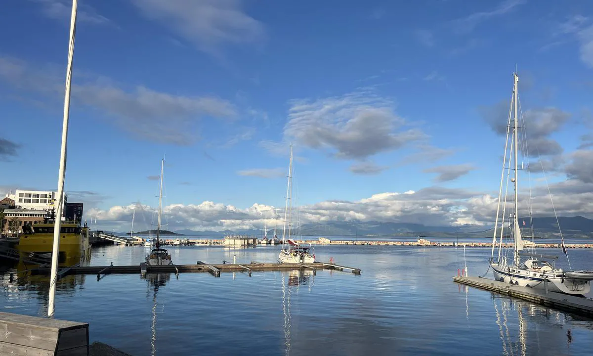 Harstad Gjestehavn: Visitor pontoons