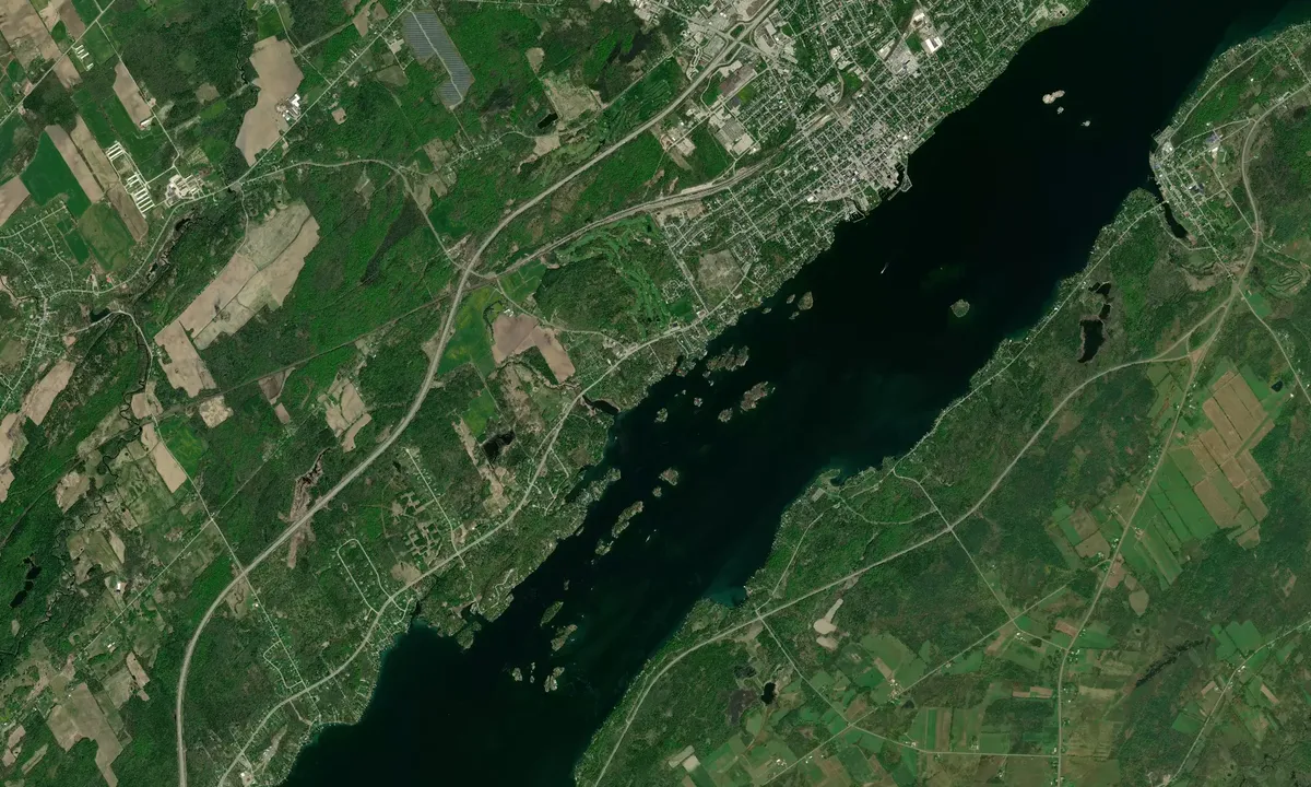Flyfoto av Harvey Island