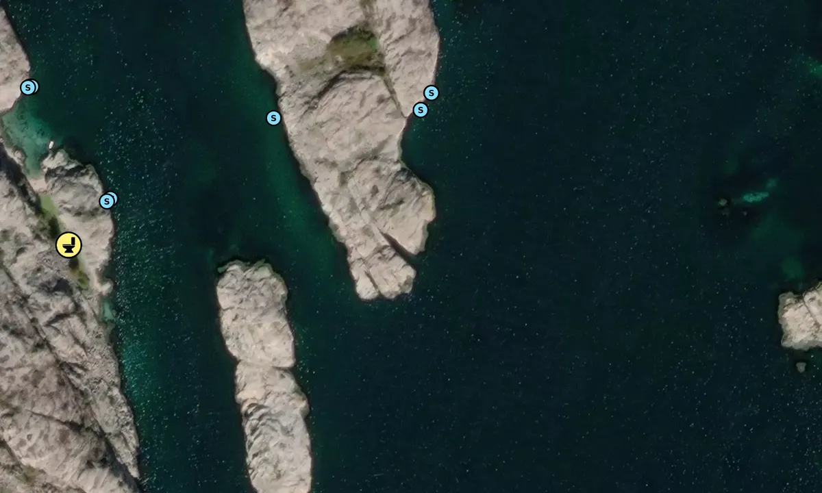 Satelite image of Hästhvam sör