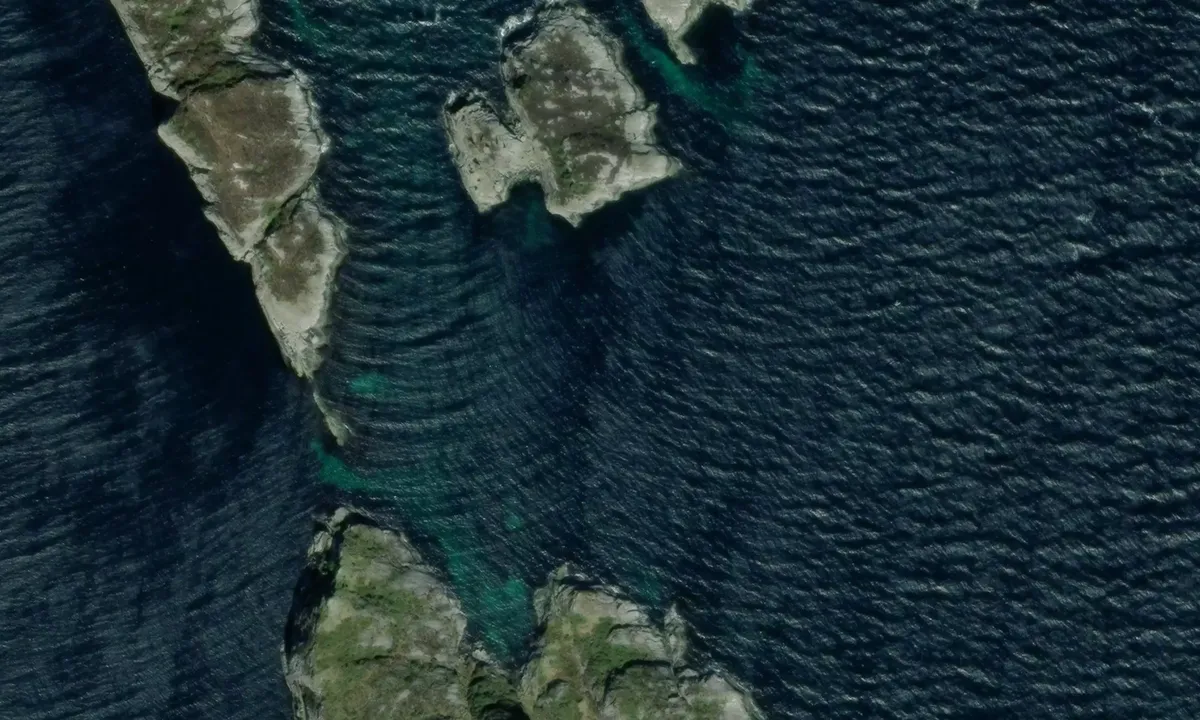 Satelite image of Haverøyane
