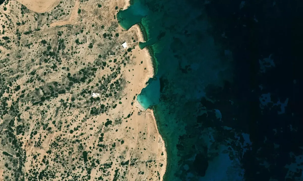 Satelite image of Hawaii Beach