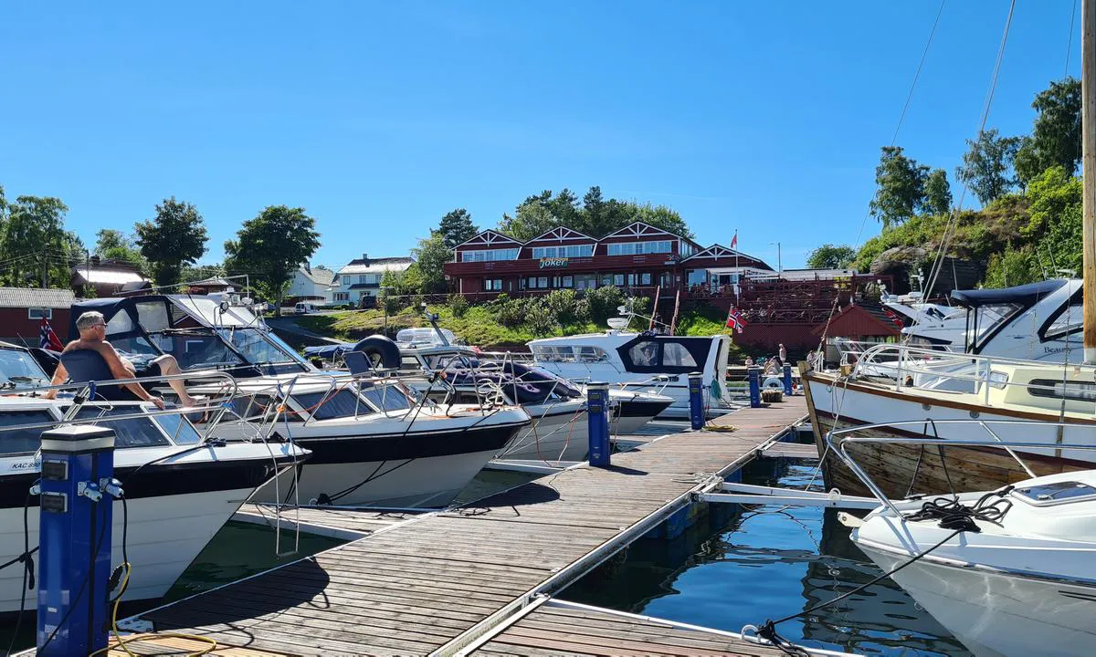 Helgøysund Marina: Flott bryggeanlegg