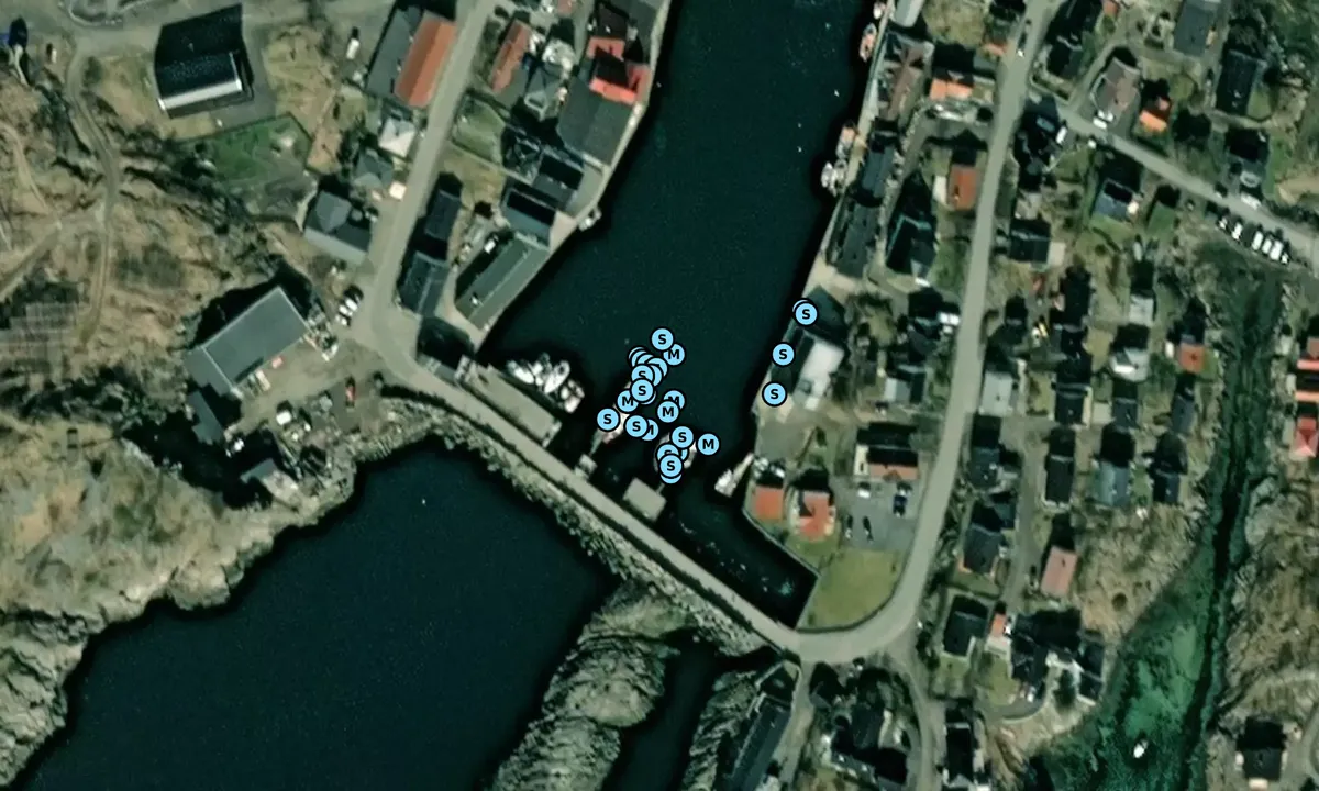 Satelite image of Henningsvær