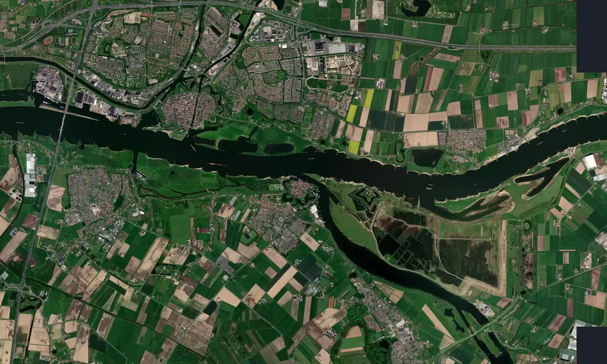 Flyfoto av Het Gatje Watersport Marina