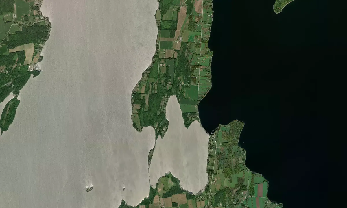 Flyfoto av Hibbard Bay